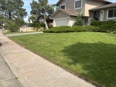 Lawn care service in Aurora, 80013