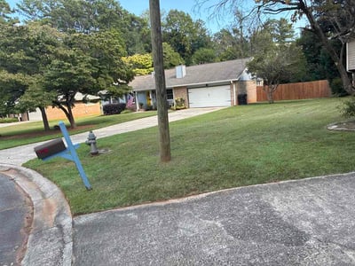 Lawn care service in Marietta, 30066