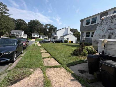 Lawn care service in Glen Burnie, 21061