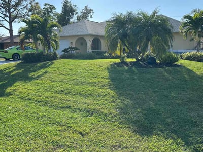 Lawn care service in Cape Coral, 33990