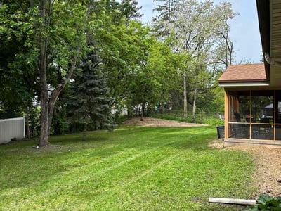 Lawn care service in Minneapolis, 55426