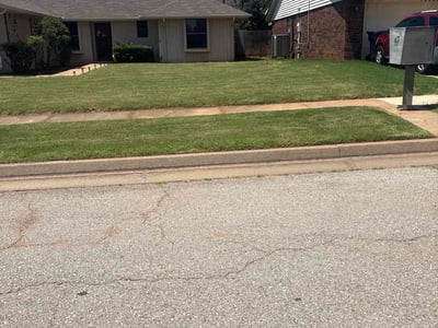 Lawn care service in Oklahoma City, 73170
