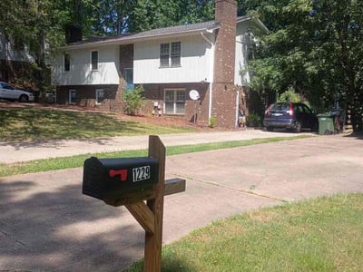 Lawn care service in Cary, 27511