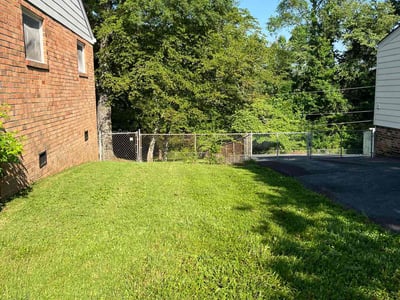Lawn care service in Richmond, 23238