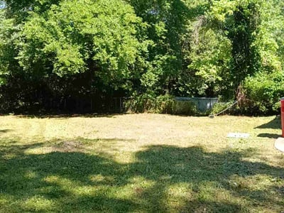 Lawn care service in Macon, 31210