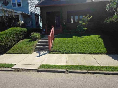 Lawn care service in Columbus, 43202