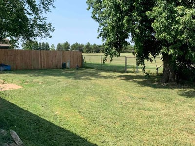 Lawn care service in Tulsa, 74134