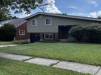 Lawn care service in Cincinnati, 45248