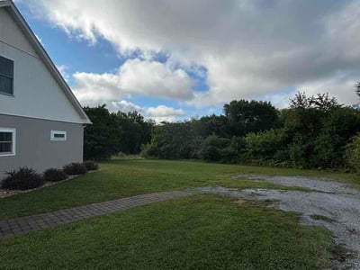 Lawn care service in Lynchburg, 24502
