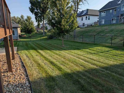 Lawn care service in Tiffin, 52340