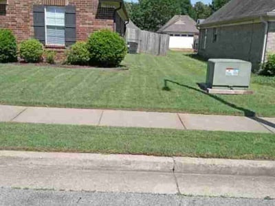 Lawn care service in Memphis, 38018