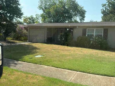 Lawn care service in Dallas, 75228