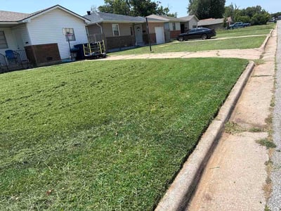 Lawn care service in Oklahoma City, 73114