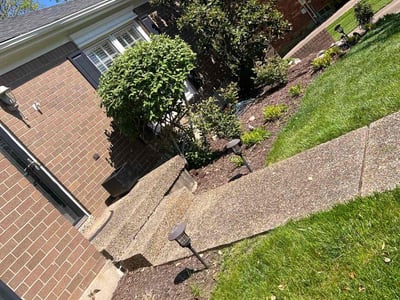 Lawn care service in Louisville, 40245
