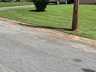 Lawn care service in Decatur, 30032