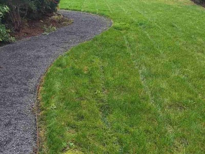 Lawn care service in Milwaukie, 97267