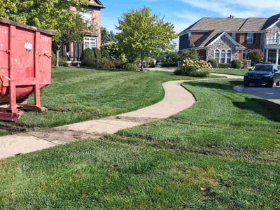 Lawn care service in Zionsville, 46077