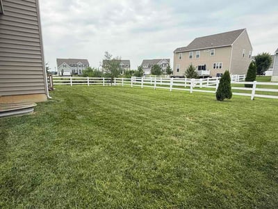 Lawn care service in Middletown, 19709