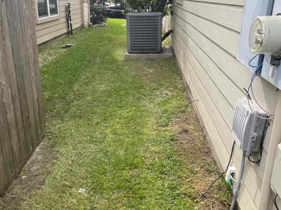Lawn care service in Spring, 77386