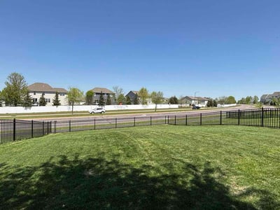 Lawn care service in Apple Valley, 55124