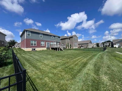 Lawn care service in Beavercreek, 45434