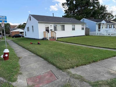 Lawn care service in Newport News, 23607
