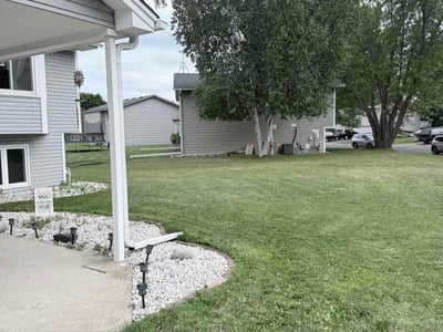 Lawn care service in Savage, 55378