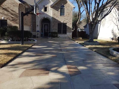 Lawn care service in Austin, 78729