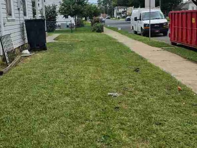 Lawn care service in Palmyra, 17078
