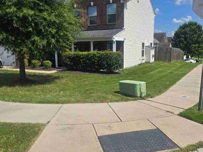 Lawn care service in Charlotte, 28262