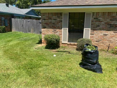 Lawn care service in Shreveport, 71129