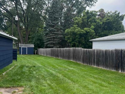 Lawn care service in Minneapolis, 55428