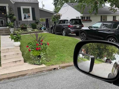 Lawn care service in Saint Charles, 63301