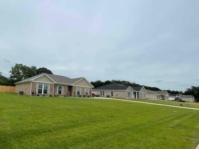 Lawn care service in Houston County, 36352