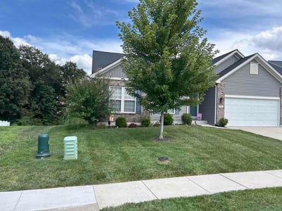 Lawn care service in Wentzville, 63385