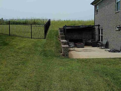 Lawn care service in Taylorsville, 40071