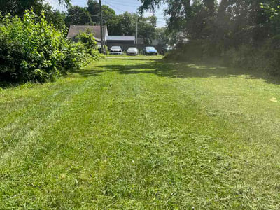 Lawn care service in South Bend, 46628