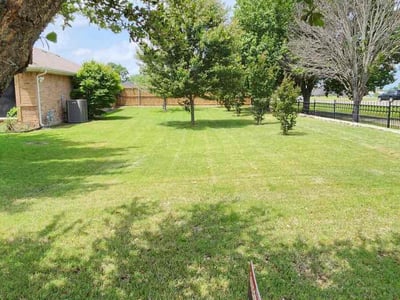 Lawn care service in Rockwall, 75087
