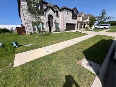 Lawn care service in Forney, 75126