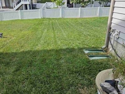 Lawn care service in Chantilly, 20152