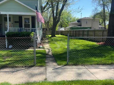 Lawn care service in Kalamazoo, 49007