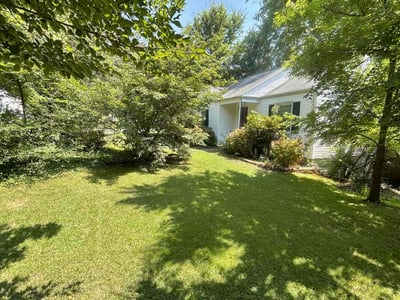 Lawn care service in Raleigh, 27604
