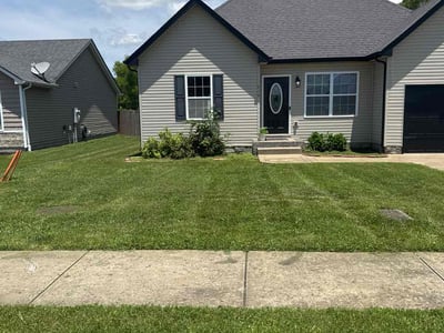 Lawn care service in Clarksville, 37040