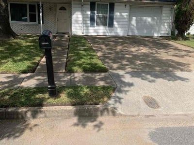 Lawn care service in , 