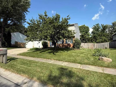 Lawn care service in Dayton, 45424