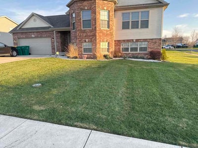 Lawn care service in Merrillville, 46410