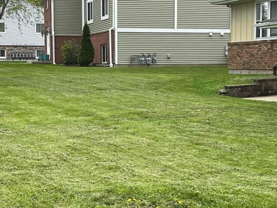 Lawn care service in Sycamore, 60178