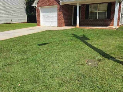 Lawn care service in Stonecrest, 30038