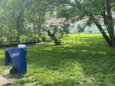 Lawn care service in Mission, 66202