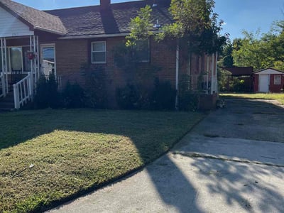 Lawn care service in Norfolk, 23513